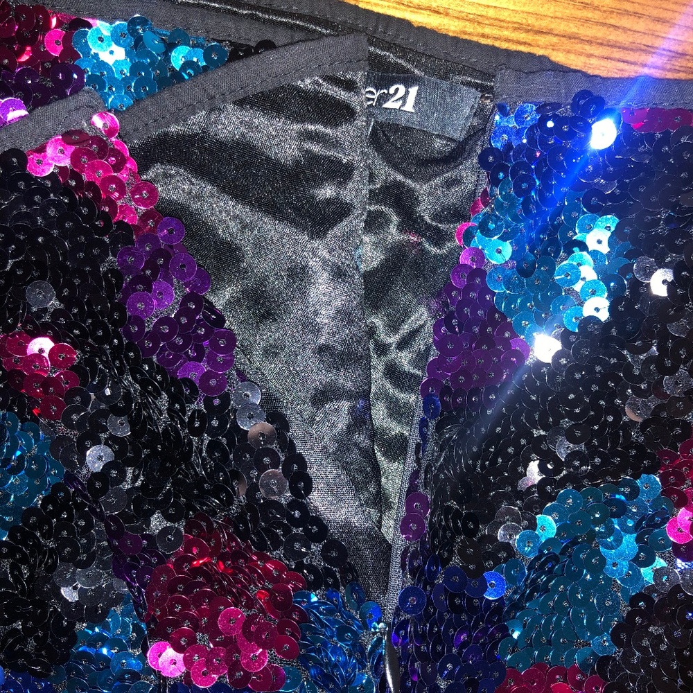 Multi-Color Sequin Skirt - image 4